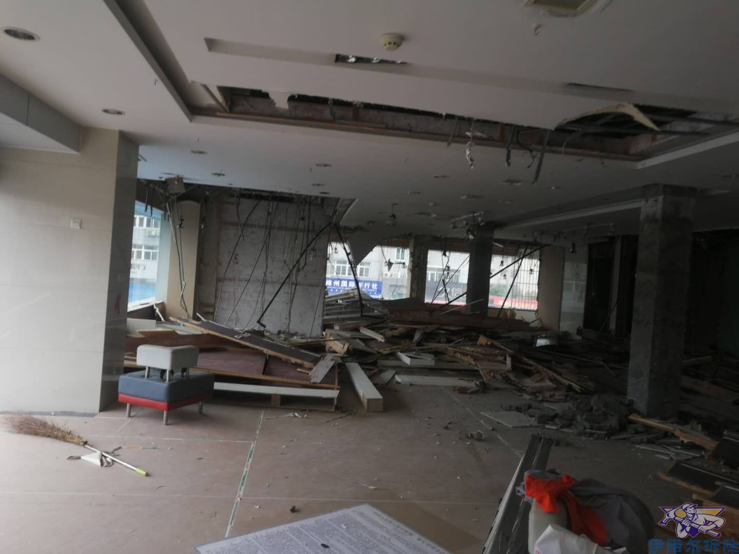 常熟質(zhì)量好的雨棚拆除有哪些公司服務為先